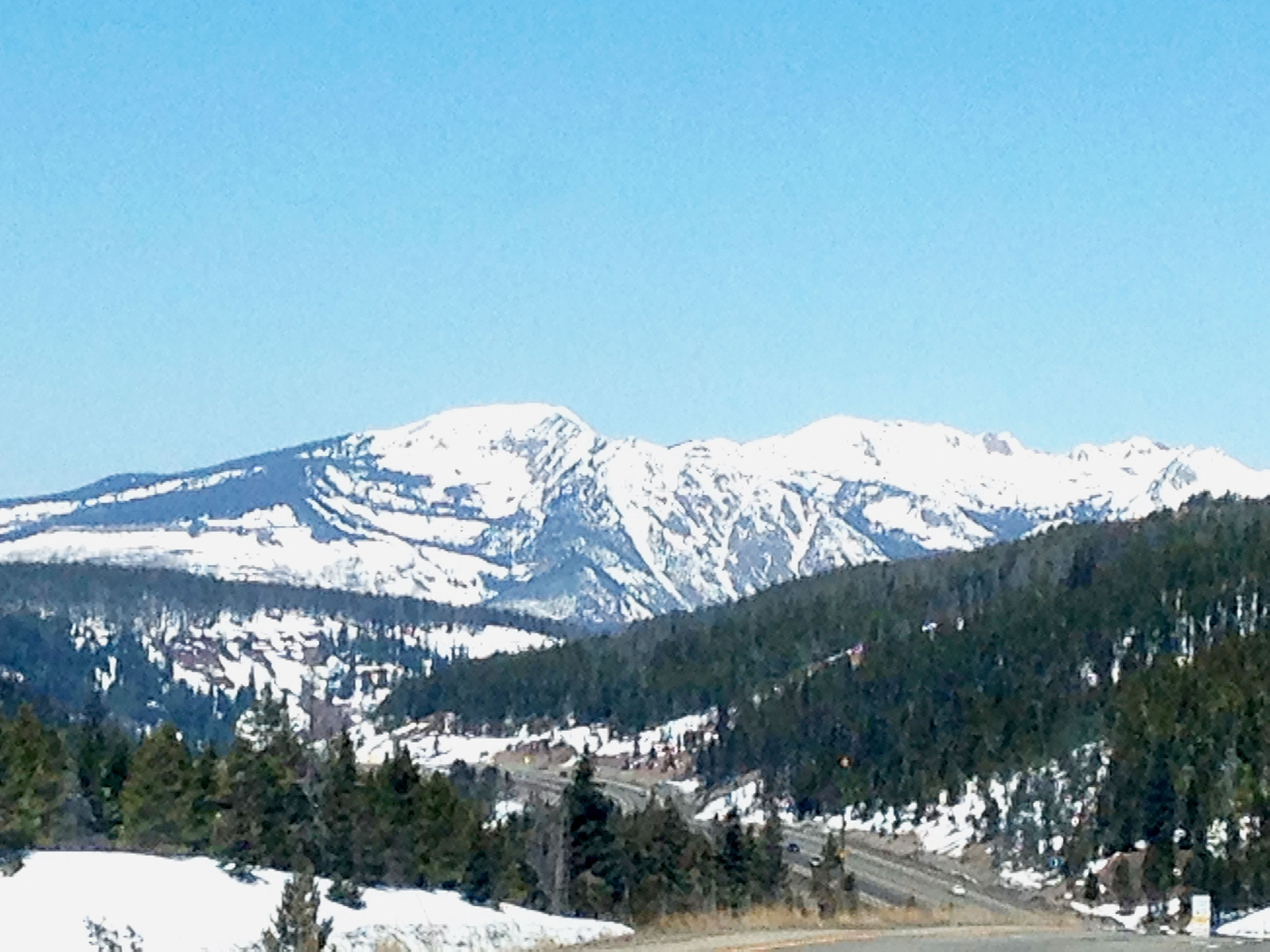 Roadtrip_to_elsewhere_Rocky_Colorado_Mountains_AlliesDesigns